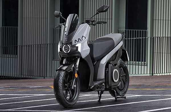 Seat adds MO 50 into its all-electric scooter lineup