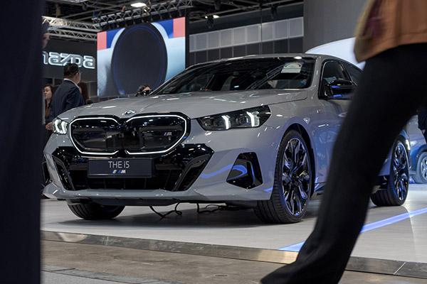 BMW launches i5 M60 and X1 M35i here in Singapore