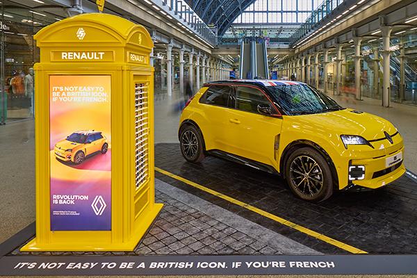 Renault 5 goes on display at St. Pancras in London