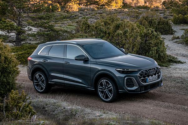 Audi reveals new Q5 SUV