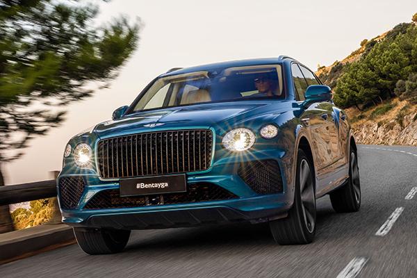 Bentley Bentayga EWB gets Azure Riviera Collection