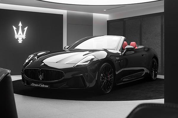 Maserati GranCabrio arrives in Singapore