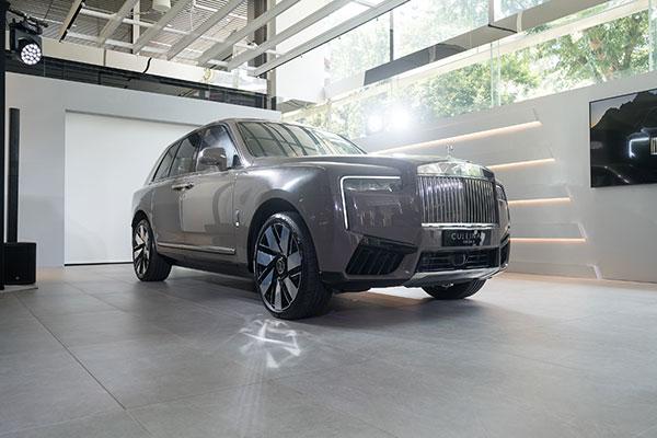 Rolls-Royce Cullinan Series II makes debut in Singapore