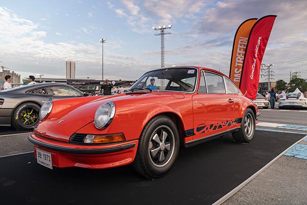 Record Porsche turnout at Das Treffen 9