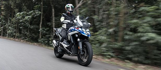 NEW BMW GS REMAINS SEGMENT LEADING